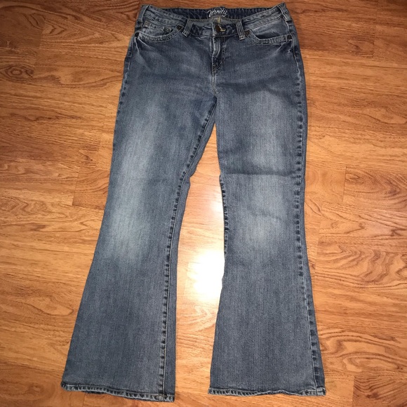 Vanity Denim - Vanity Savannah Classic Fit Flare Jeans Size 31